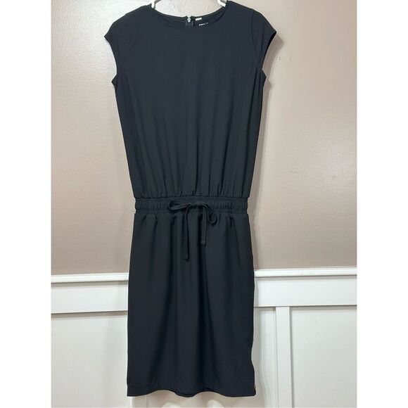 NWOT Albion Going Places Nylon Dress Black Cap Sleeves Drawstring Waist Women's - Picture 3 of 14